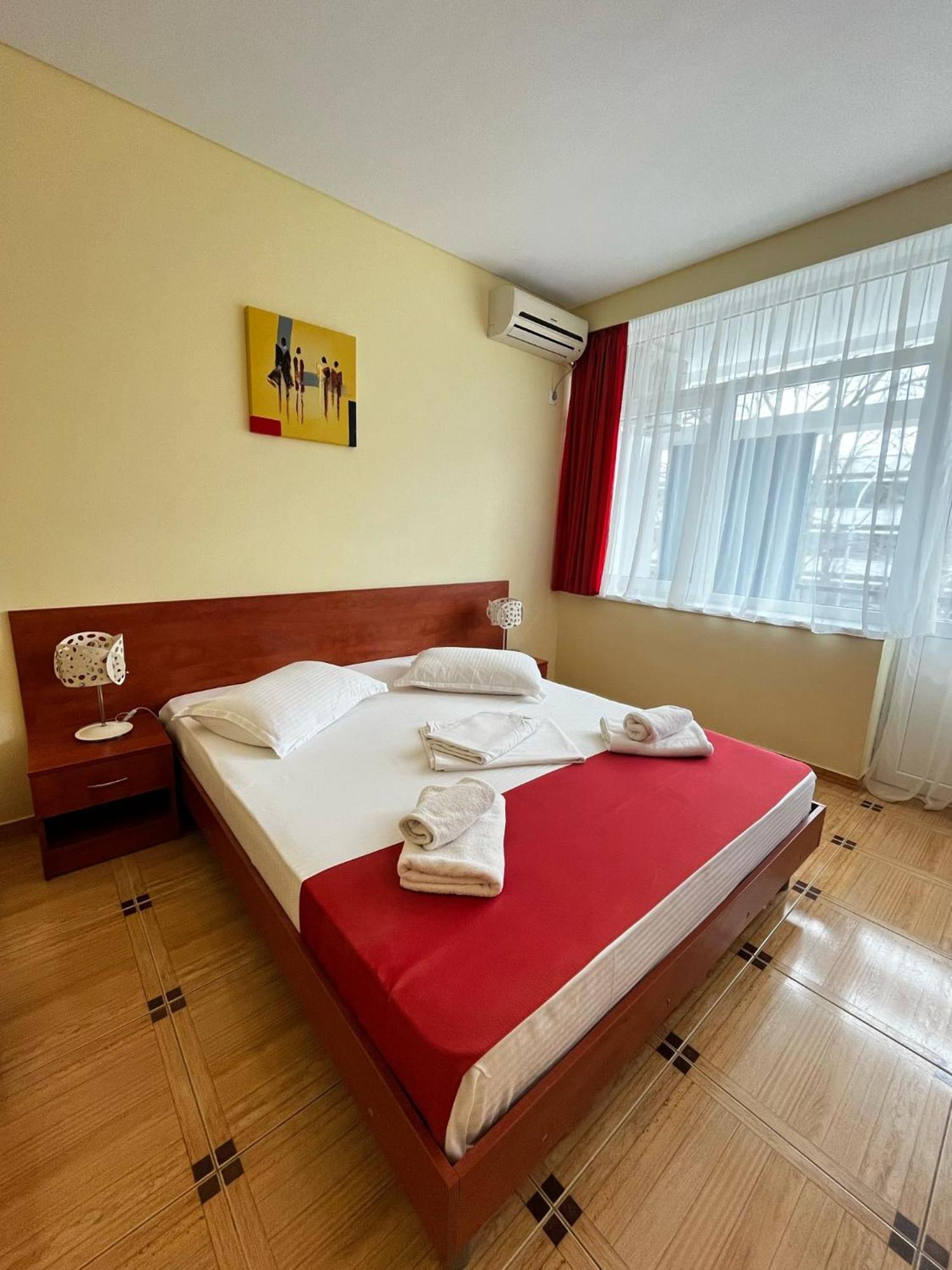 Hotel Callatis Neptun Esterno foto