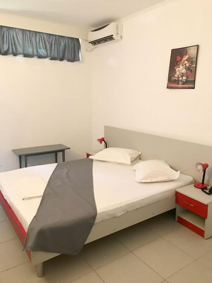 Hotel Callatis Neptun Esterno foto